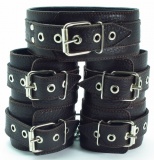 НАРУЧНИКИ ИЗ КОЖИ С МЕХОМ КОРИЧНЕВЫЕ BDSM АРСЕНАЛ