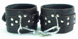 ОКОВЫ ИЗ МЯГКОЙ КОЖИ BDSM АРСЕНАЛ