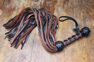 Плеть из натуральной кожи, цвет в ассортименте70см