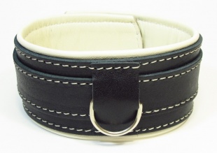 ОШЕЙНИК СО СВЕТЛЫМ ПОДКЛАДОМ КОЖА BDSM АРСЕНАЛ 