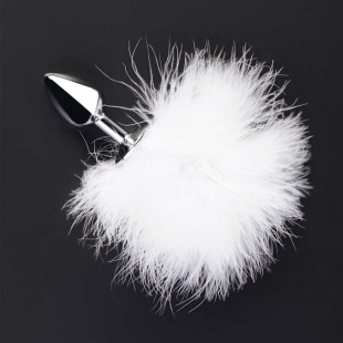 Анальная пробка металлическая с хвостом белого цвета как у кролика Джага-Джага, серебристая