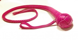 СНЕЙК СИРЕНЕВЫЙ 140 СМ. ИТАЛЬЯНСКАЯ КОЖА ХРОМОВОГО ДУБЛЕНИЯ РУЧНАЯ РАБОТА 