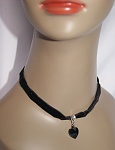ЧОКЕР ЧЕРНЫЙ С СЕРДЕЧКОМ