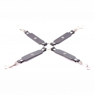 Крестик с карабинами для  фиксации рук и ног СН-9101