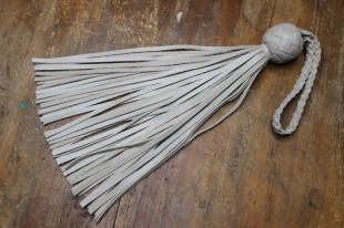 Флоггер-интимник цвет в ассортименте