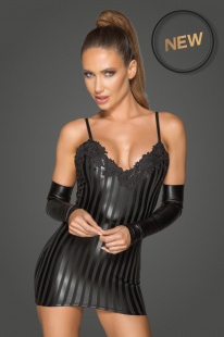 Мини-платье из эко кожи с декоративной вышивкой