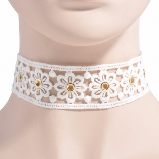 ЧОКЕР БЕЛЫЙ КРУЖЕВНОЙ С ЗОЛОТИСТЫМ МЕТАЛЛОМ